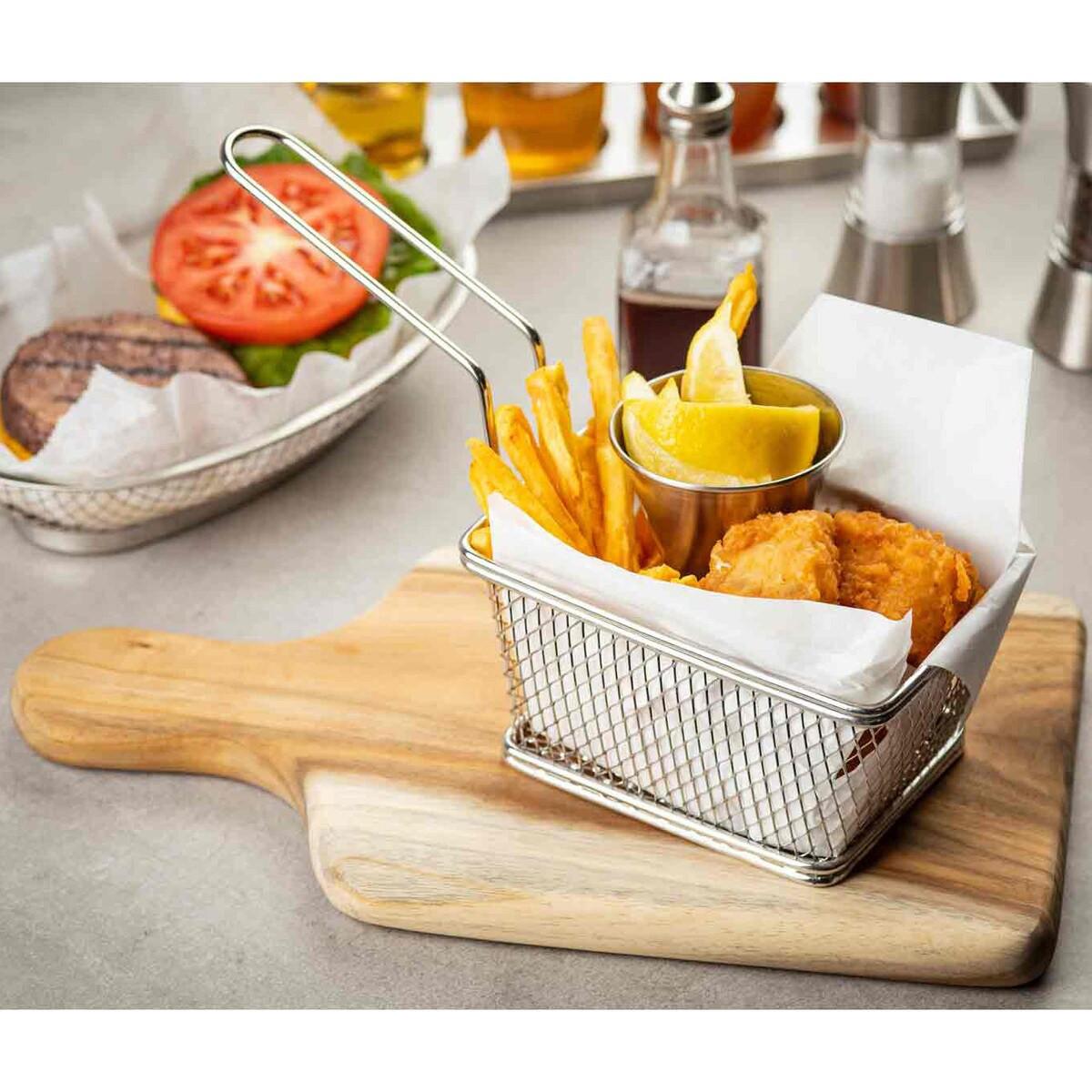 Tablecraft Medium Rectangular Wire Serving Basket 24cm x 10cm x 14.5cm.