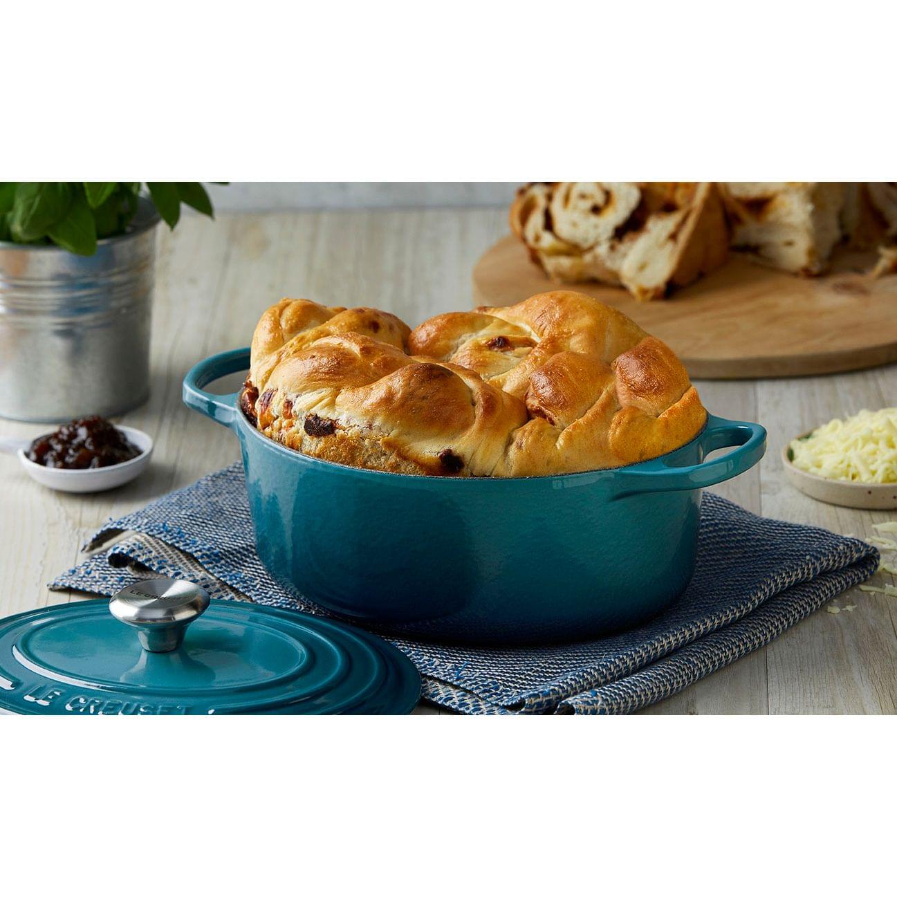 Le Creuset Deep Teal Cast Iron Round Casserole 24cm 4.2 Litres