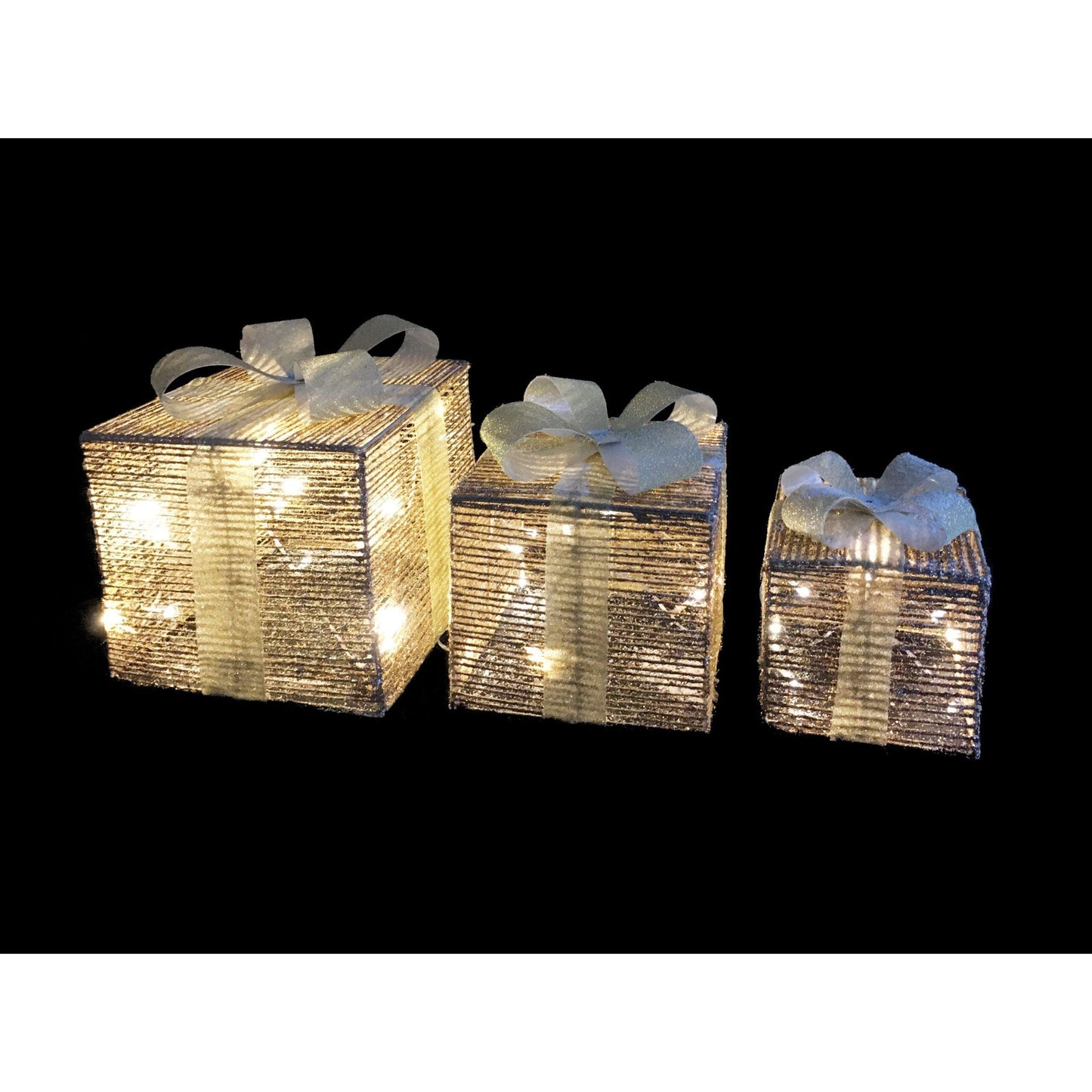 Snowtime Set Of 3 Indoor & Outdoor Christmas Parcels 40 Led Warm White Lights.
