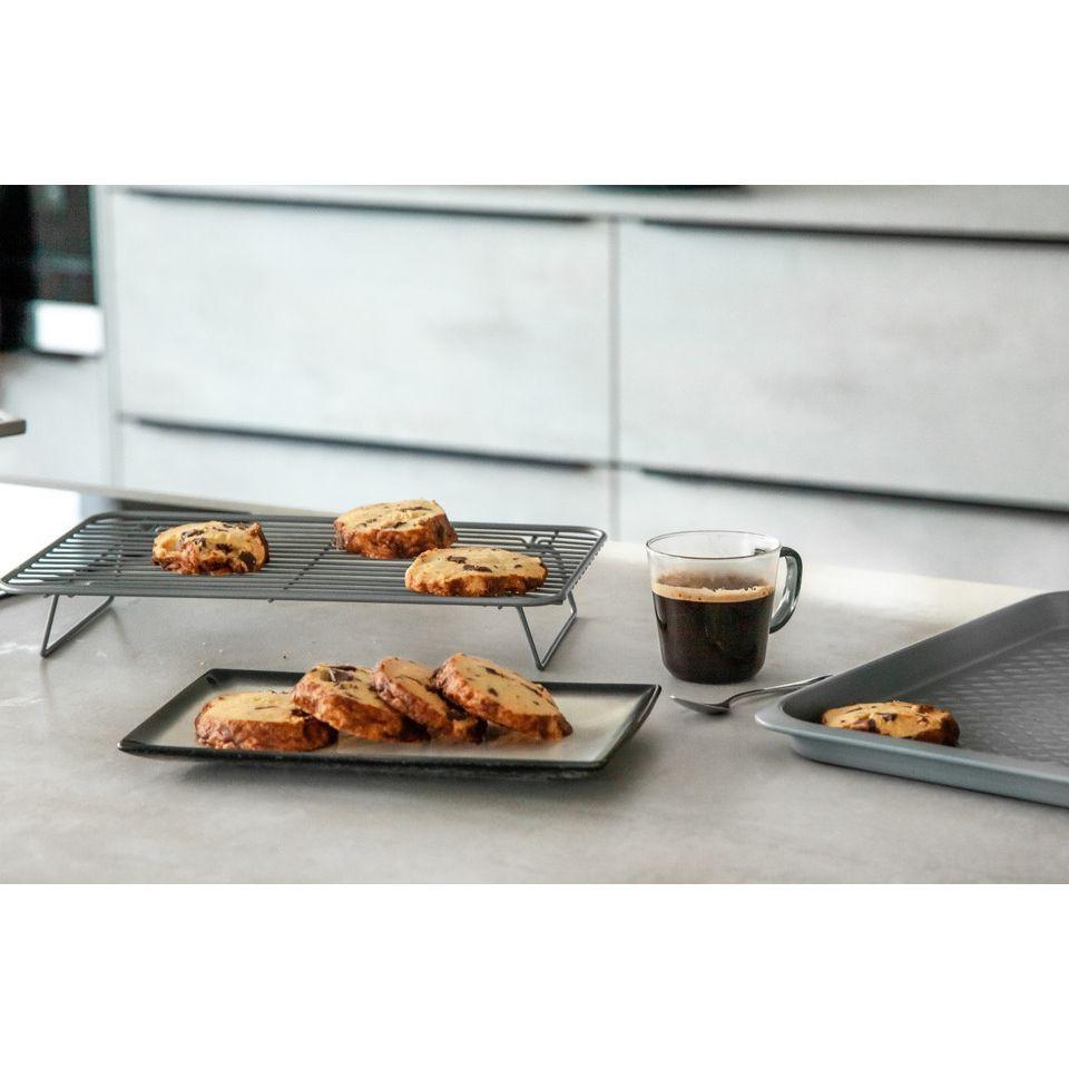 MasterClass Smart Ceramic Cooling Rack Grey 35.5 x 23cm.