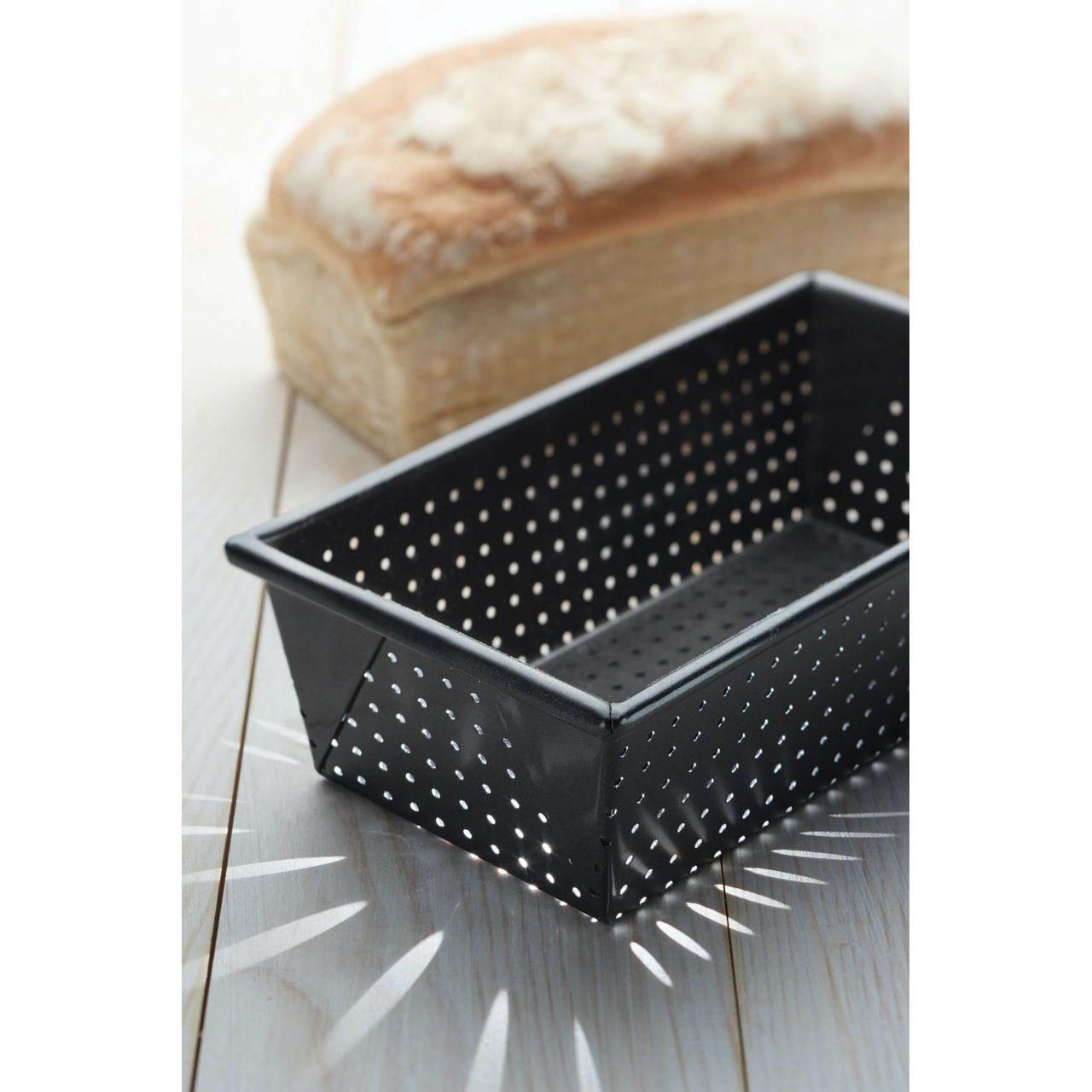 MasterClass Crusty Bake 2lb Non-Stick Loaf Pan 21cm x 11cm x 7cm.