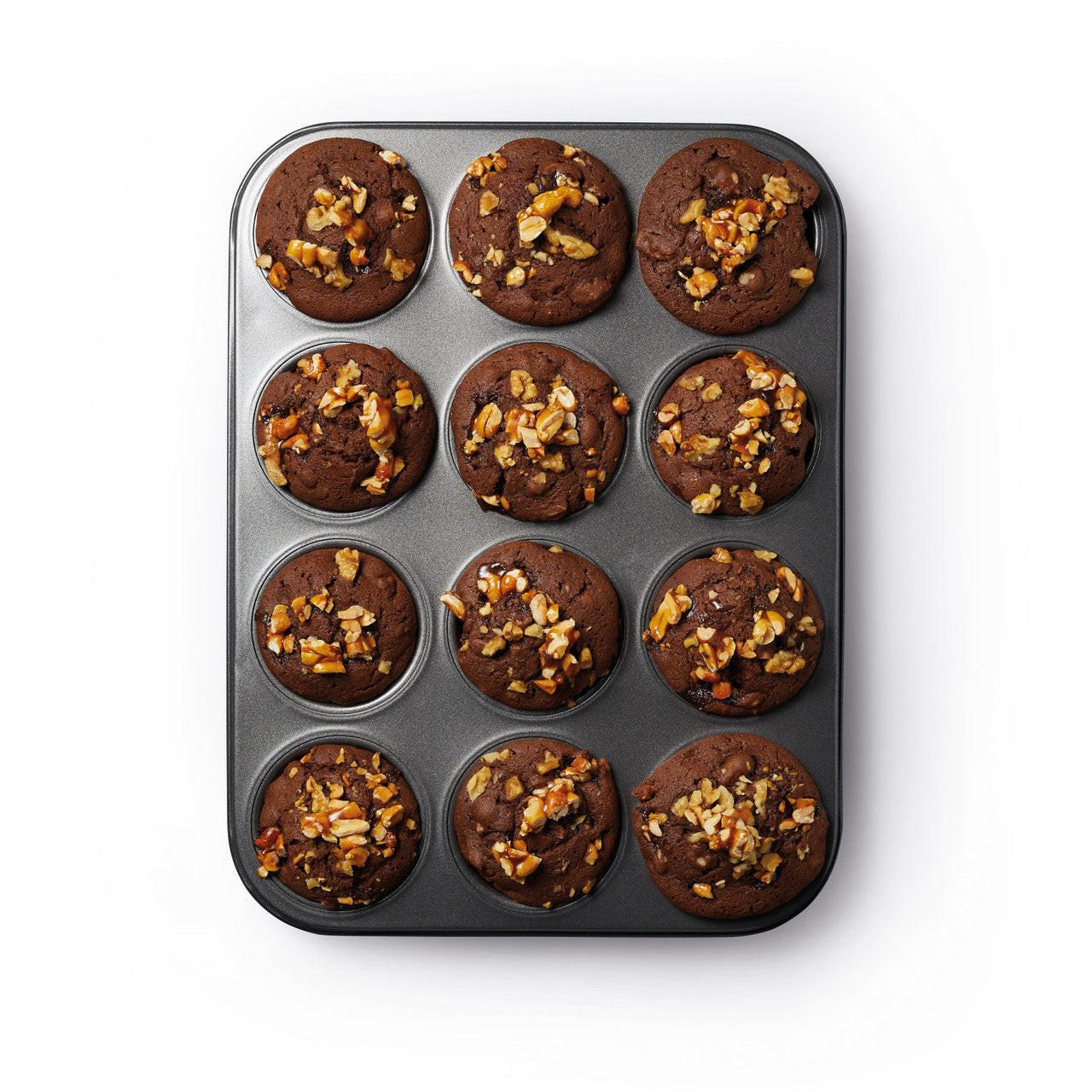 MasterClass KCMCHB7 Non-Stick 12 Hole Deep Baking Pan.