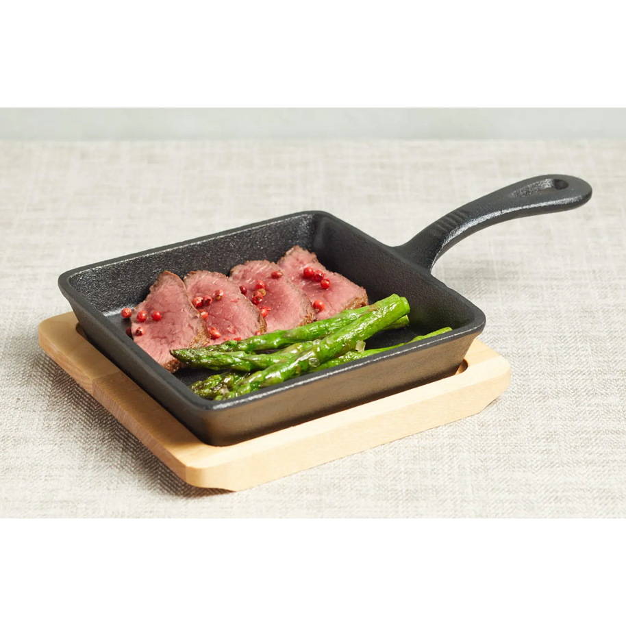 Artesà Cast Iron 15cm Small Fry Pan with Board - Cater-Connect Ltd