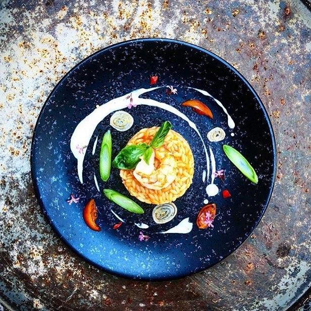 Restaurant Crockery.