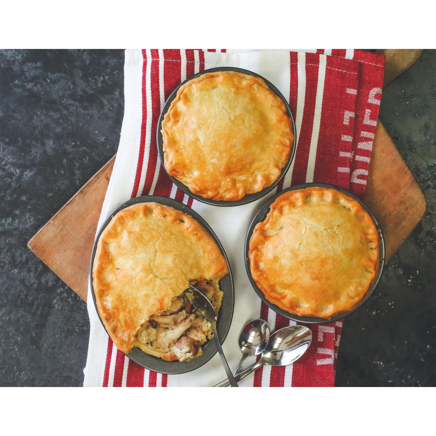 MasterClass Crusty Bake Non-Stick Individual Round Pie Dish 10cm x 3cm.LIFESTYLE