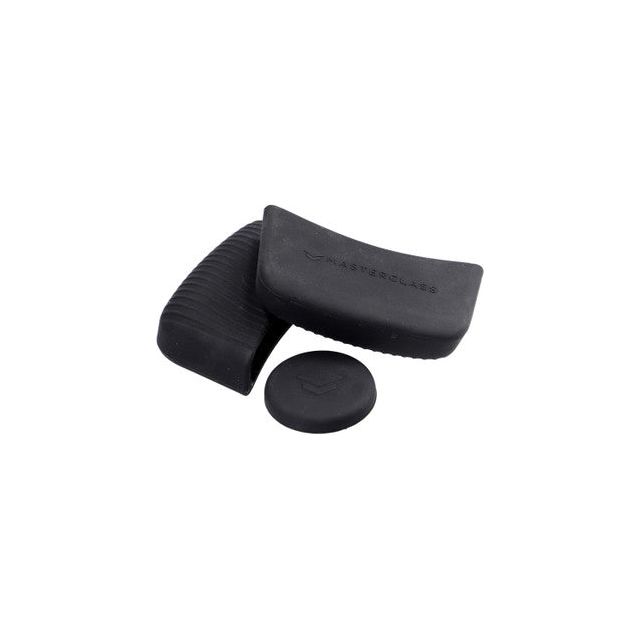 Upgrade your MasterClass cast aluminium casserole pot with these handy finger protectors Simply slip these silicone handle grips over the side handles and knob of your casserole. When you lift, you’ll enjoy improved grip and protection from heat, thanks to their heat resistant silicone construction. MasterClass uses silicone that’s rated to LFGB standards, which are the most stringent standards in Europe.