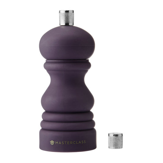 MasterClass Soft Touch Salt/Pepper Mill is the perfect blend of functionality and style. Say goodbye to dull blades and hello to consistent seasoning! Its soft-touch finish feels luxurious in your hand and adds a modern touch to any kitchen décor. 