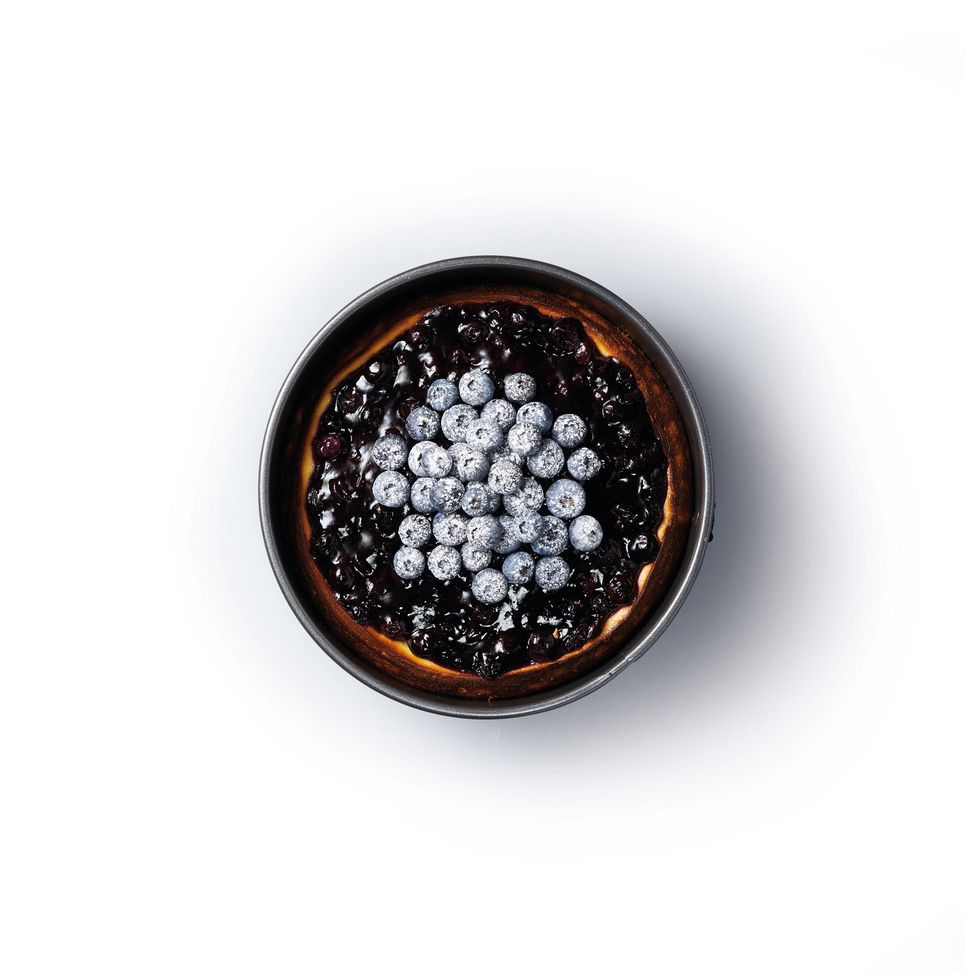 MasterClass Non-Stick Loose Base Springform Cake Pan 23cm